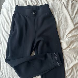 Women’s Nike dry fit sweatpants